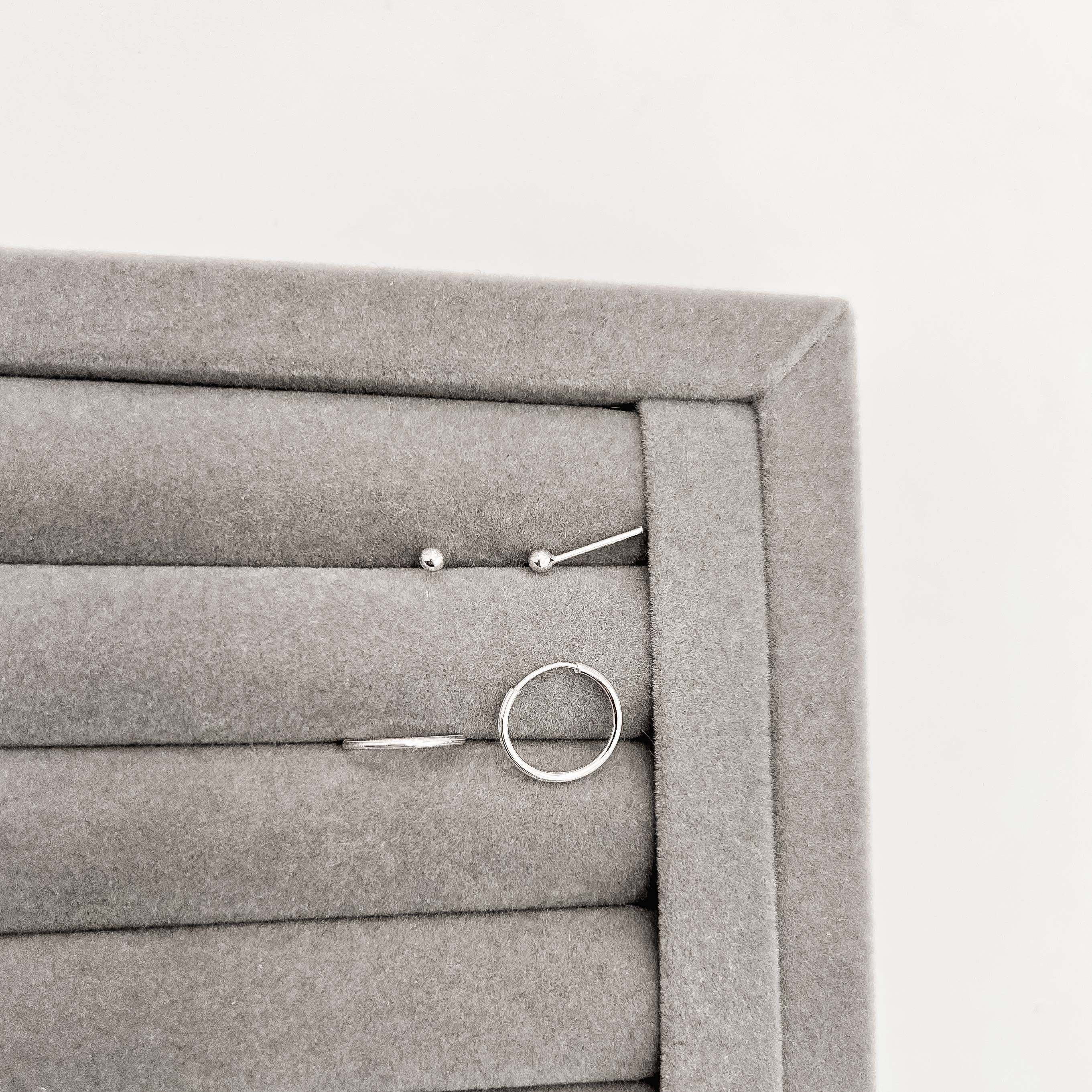 Brinco Prata 925 Feminino Dupla Bola 2mm e Argola 12mm DU147