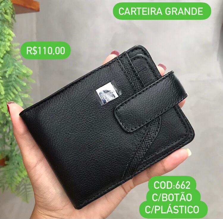 Carteira Masculina Couro Fino Preta De Botão Grande Com Plástico e Porta Cartão Removível 662