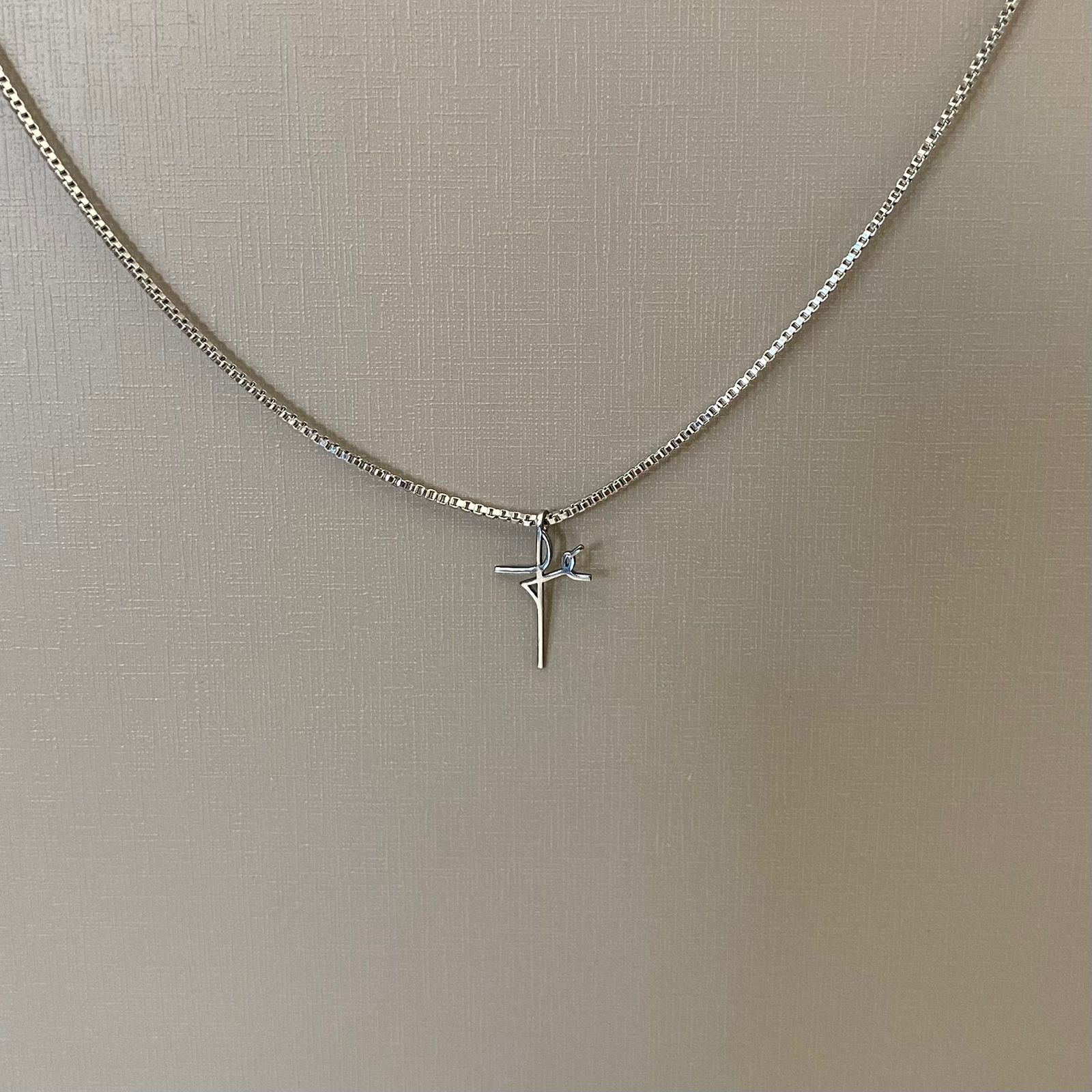 Colar Masculino Prateado em Aço 316l com Pingente Fé Vicenza 60 cm 1.10mm 2880060