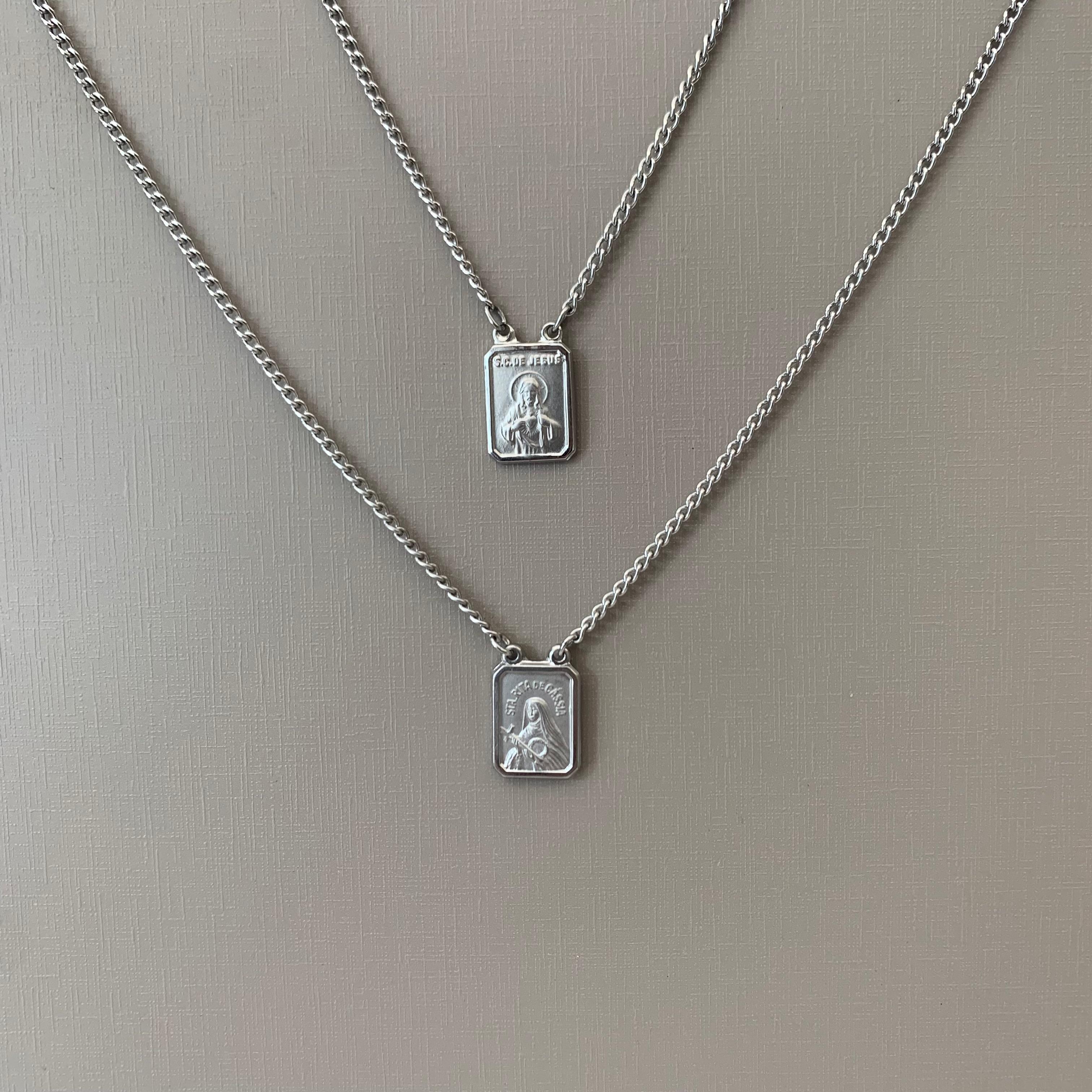 Escapulário Prateado Aço 316L S.C. Jesus e Santa Rita de Cássia 15x11mm 60cm  2679660