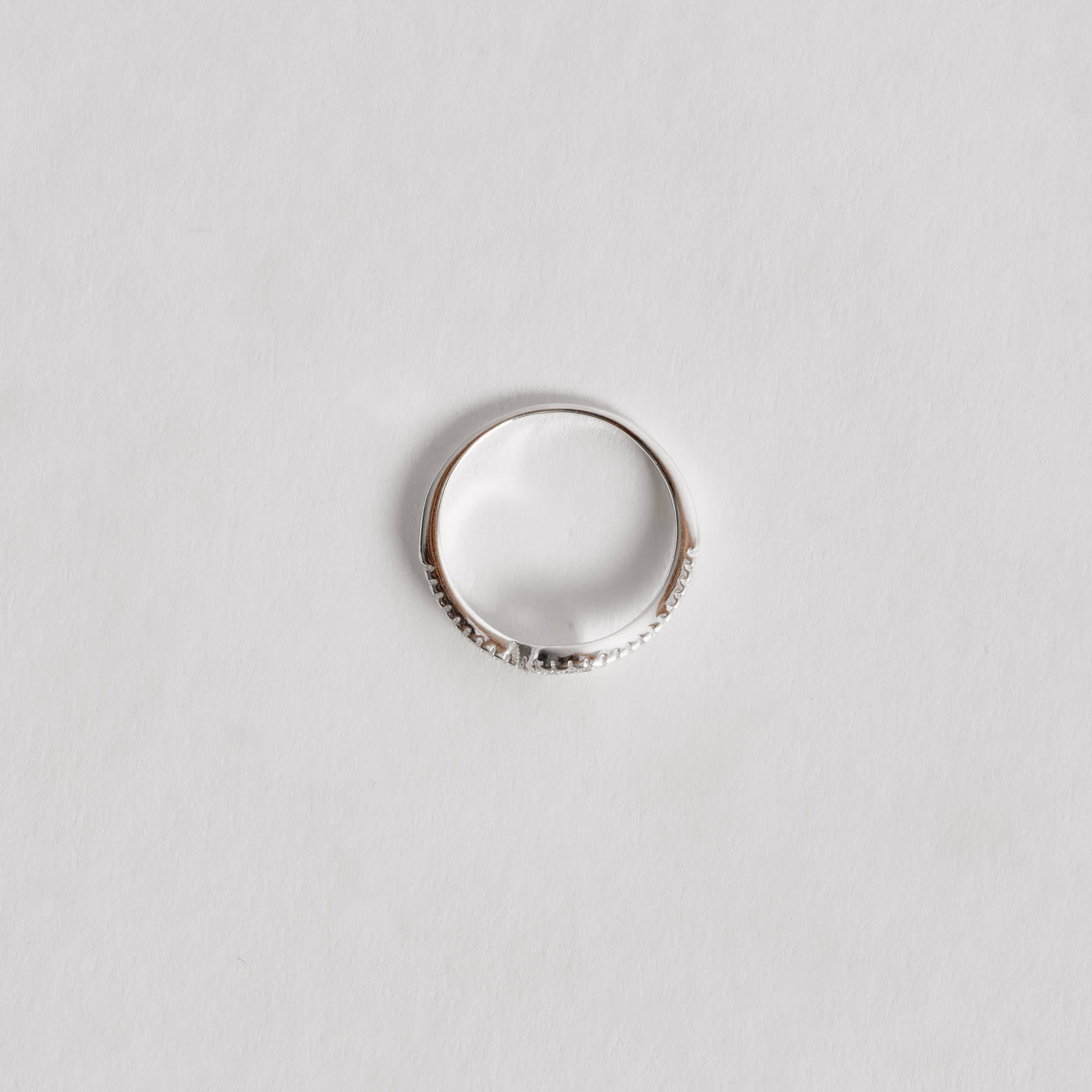 Anel Feminino Ondulado Navete Vazado com Cravejado em Prata 925 AN1959