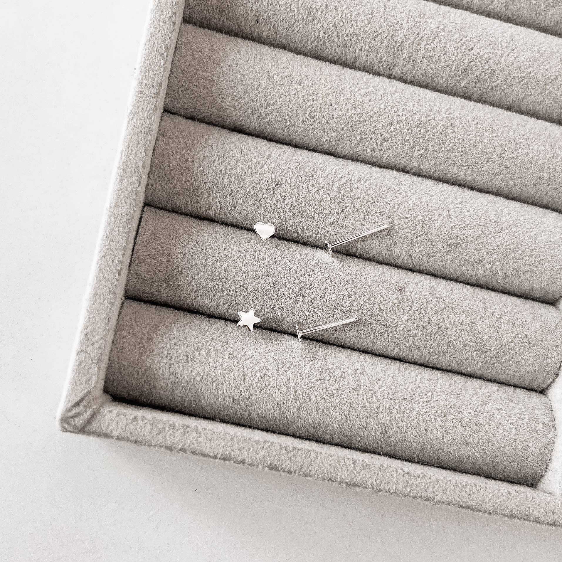 Brinco Feminino Dupla Coração e Estrela 3mm em Prata 925 DU66