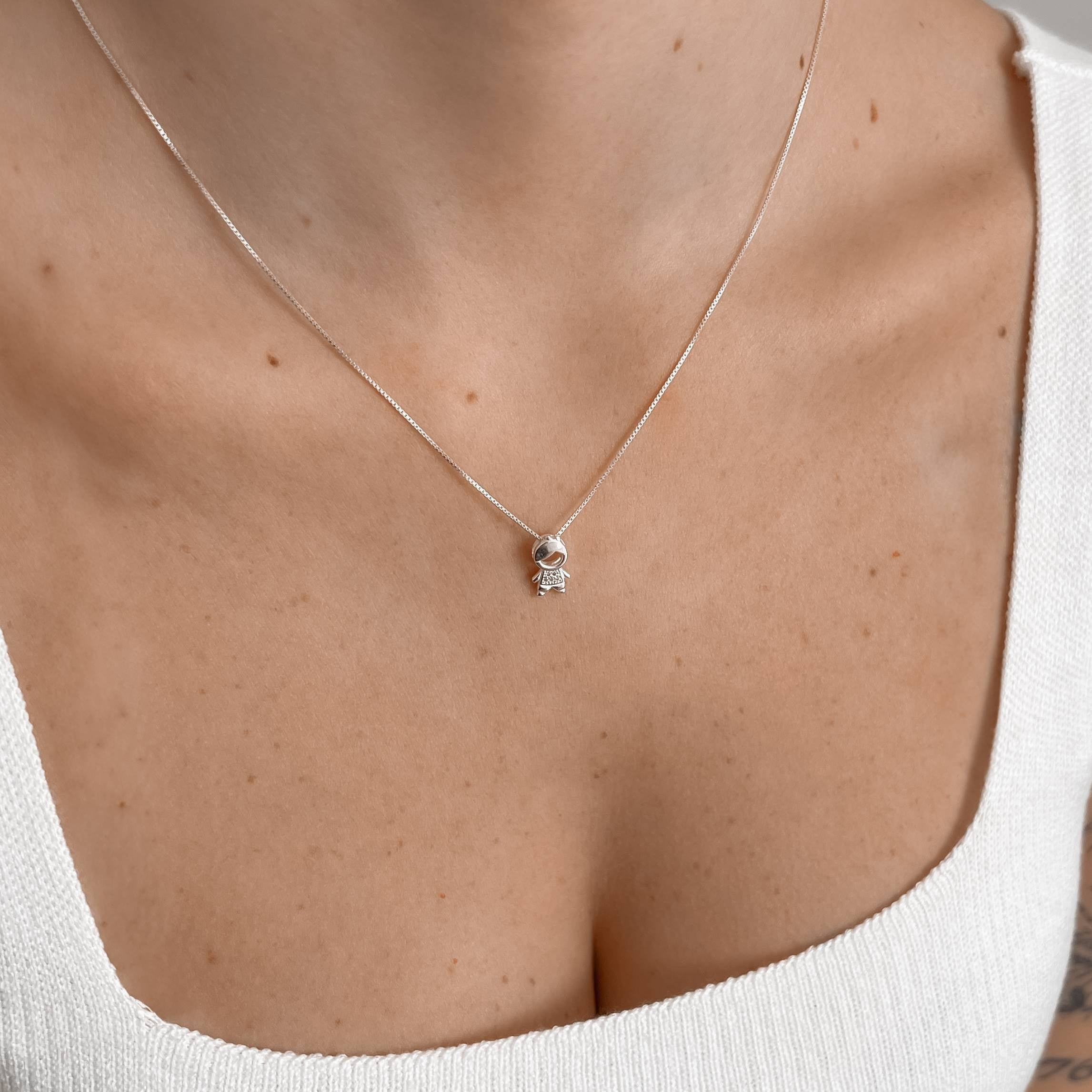 Colar Feminino Pingente Menino Detalhe Cravejado 12mm 45cm em Prata 925 CO1989