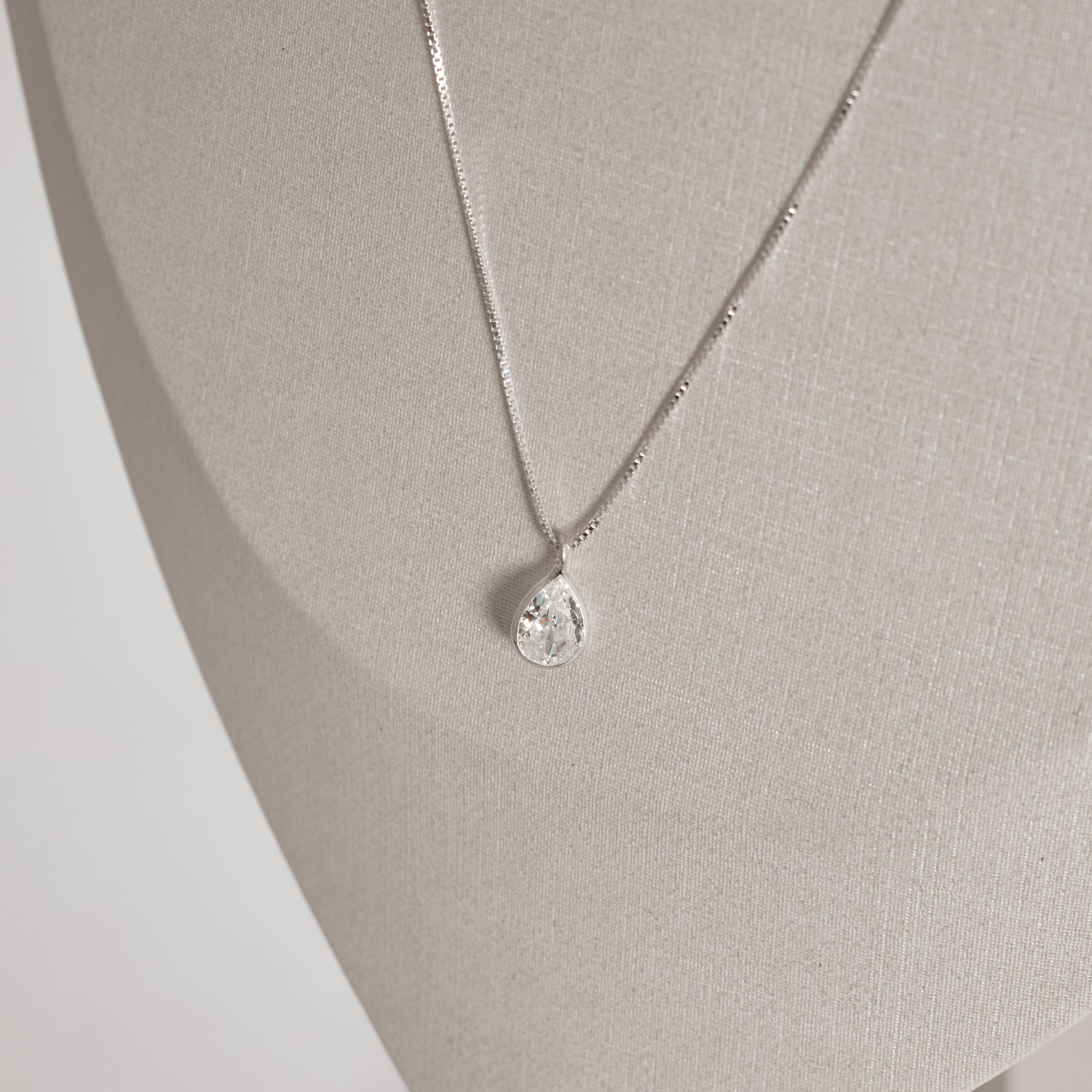 Colar Feminino Pingente Zircônia Gota 45cm em Prata 925 CO2144