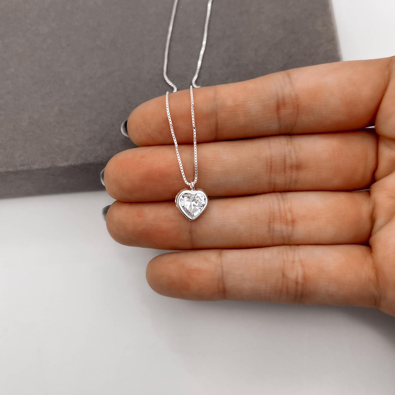 Colar Feminino Zircônia Coração Embutida 8mm 45cm em Prata 925 CO3572