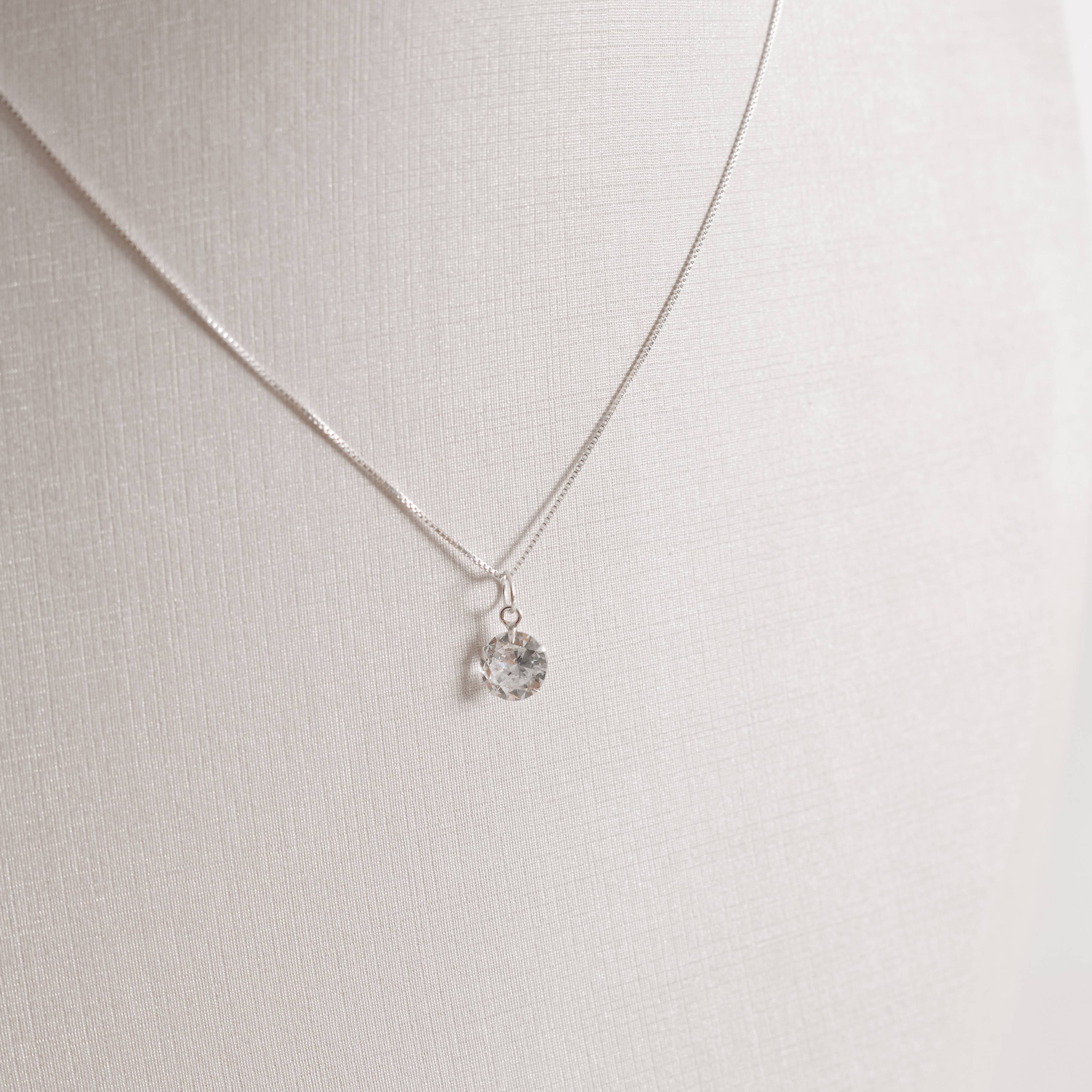 Colar Feminino Zircônia Redonda Cristal 8mm 45cm em Prata 925 CO2739