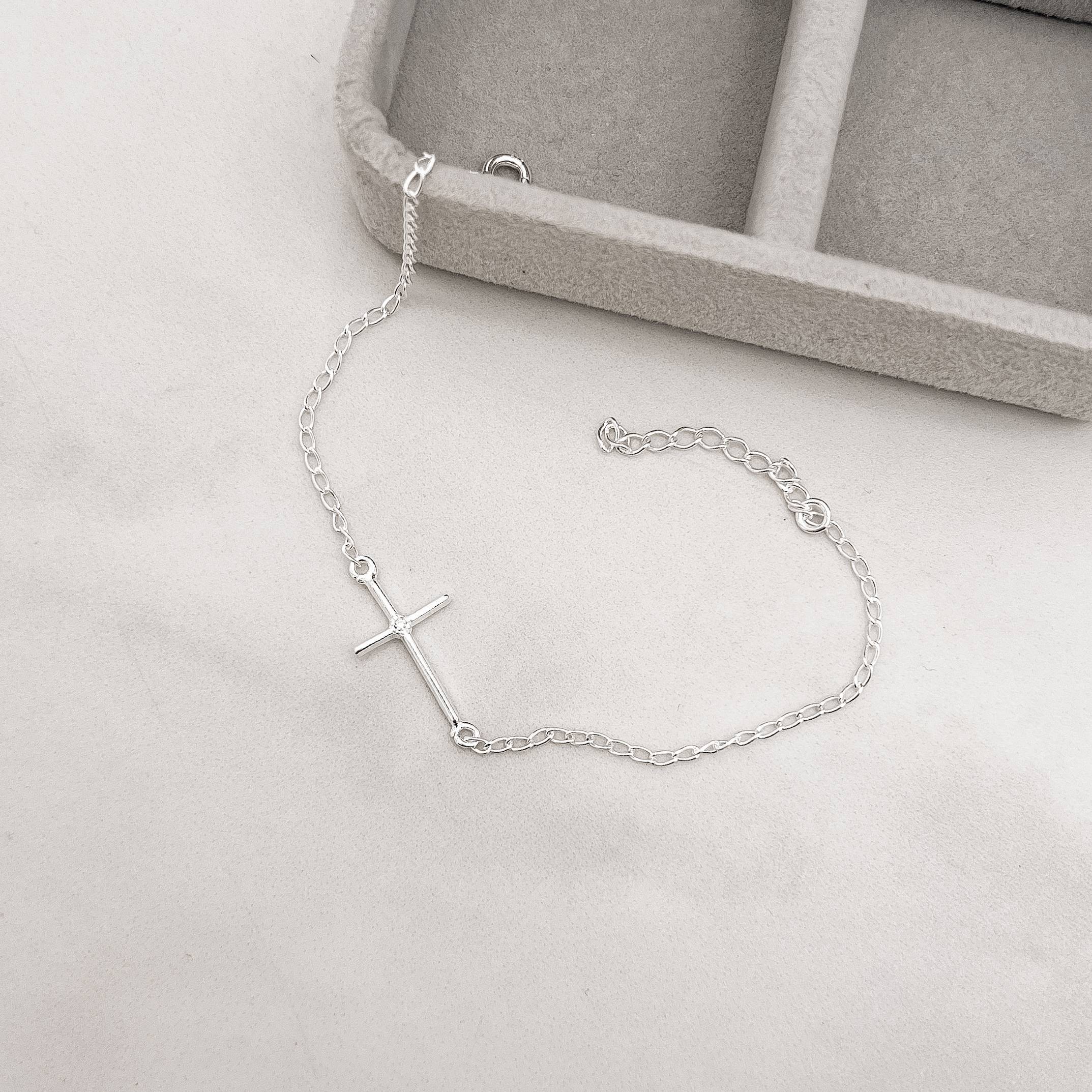 Pulseira em Prata 925 Feminina Entremeio Cruz com Zircônia PU163