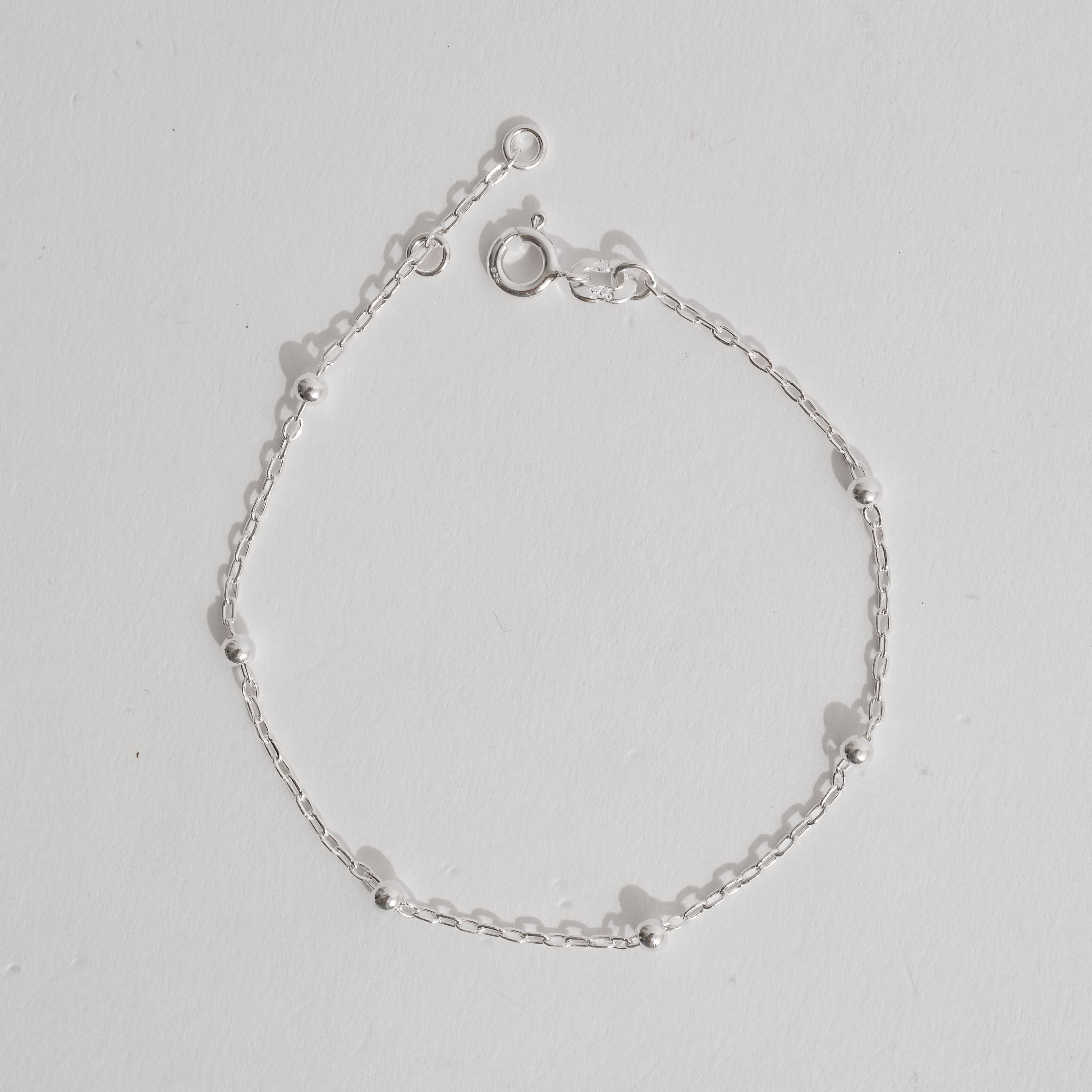 Pulseira Feminina Entremeio Bolas 4mm Corrente Cartier 18,5cm em Prata 925 PU1212