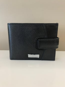 Carteira Couro Fino  Masculina Preta Grande com Botão e Abotoador Interno com Plástico 001