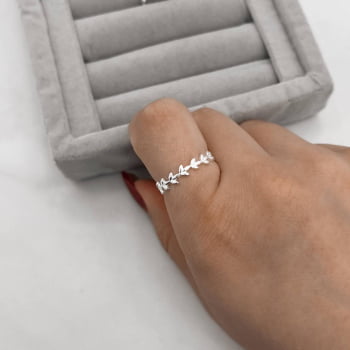 Anel Feminino Aliança Mini Folhas em Prata 925 AN1409