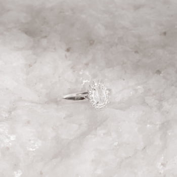 Anel Feminino Zircônia Oval Cristal com Cravejado Prata 925 AN1861