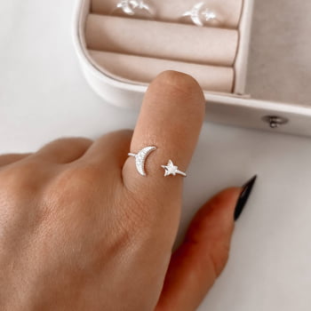 Anel Lua com Zircônias e Estrela Regulável P Prata 925 AN1626