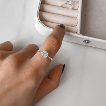 Anel Solitário Feminino Zircônia 6mm Prata 925 AN1061