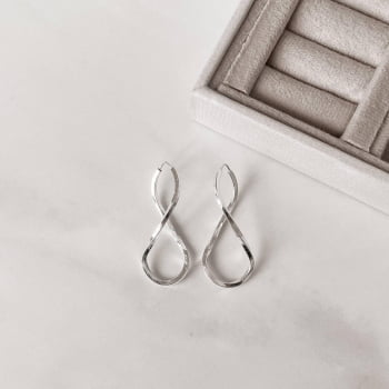 Brinco Feminino Argola Infinito 43mm Fio Quadrado em Prata 925 BR121