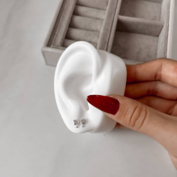 Brinco Prata 925 Feminino Laço Riscado 10mm BR3173