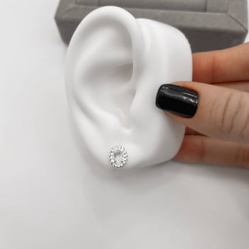 Brinco Prata 925 Feminino Zircônia Oval Cristal Detalhe Torcido 10mm BR3497