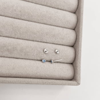 Brinco Prata 925 Infantil Zircônia 3mm Azul Tarraxa Baby BR1347