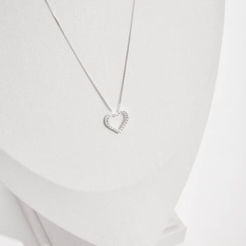 Colar Feminino Pingente Coração Vazado com bolinhas 15mm 45cm em Prata 925 CO2622