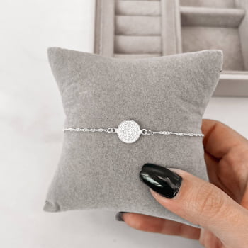 Pulseira Feminina Entremeio Medalha São Bento 11mm Corrente Singapura em Prata 925 PU1194