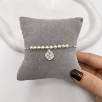 Pulseira Feminina Entremeio Perolas com Pingente Medalha São Bento 11mm PU1451