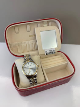 Kit Relógio Mondaine Feminino Cristais Bicolor com Porta-Joia á Prova D'água 99759LPMVBE3