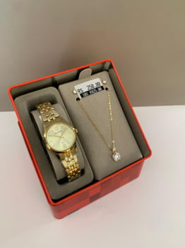 Kit Relógio Mondaine Feminino Dourado Pequeno Minimalista com Cristais Á Prova d'água 99911LPMKDE1