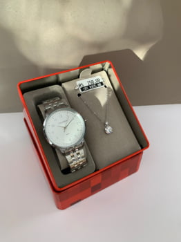 Kit Relógio Mondaine Feminino Prateado Minimalista com Numeração completa Visor Prateado Á Prova d'água 99906L0MKNE2