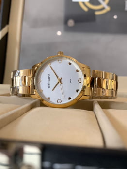 Relógio Mondaine Feminino Dourado Visor Branco com Corações Á Prova d'água 32111LPMVDE1