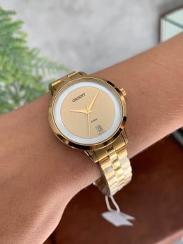 Relógio Orient Feminino Dourado Minimalista com Calendário e Maquinário Japonês Aço Inoxidavel Á Prova d'água FGSS1219 