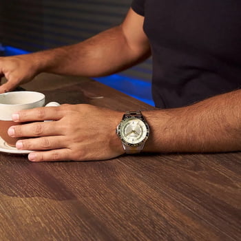 Relógio Mondaine Masculino Prata e Dourado á Prova D'água 32550GPMVBE5