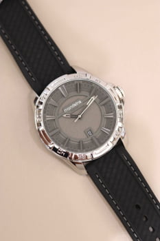 Relógio Mondaine Masculino Prateado Minimalista Visor Cinza com Calendário e Taquímetro Pulseira em Silicone Á Prova D'água 32512G0MVNI2