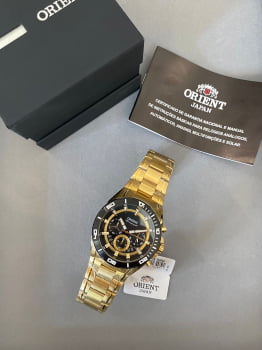 Relógio Orient Masculino Dourado Cronógrafo Calendário á Prova D'água MGSSC029