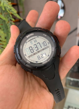 Relógio Skmei Masculino Digital Esportivo Preto á Prova D'água 1025