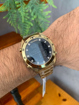 Relógio Technos Digital Dourado Masculino Maquinário Japonês Aço Inoxidável Á Prova d'água  BJ3589AB/1D