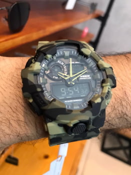 Relógio Weide Masculino Esportivo Digital Display Duplo Camuflado WA3J8007