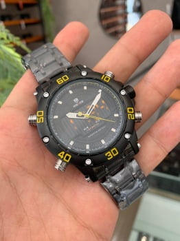 Relógio Weide Masculino Preto e Amarelo Digital Display Duplo 6910