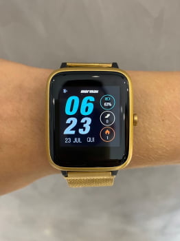 Relógio SmartWatch Mormaii Life dourado Esportivo Pulseira Milanesa a prova d´água MOLIFEAM/7D